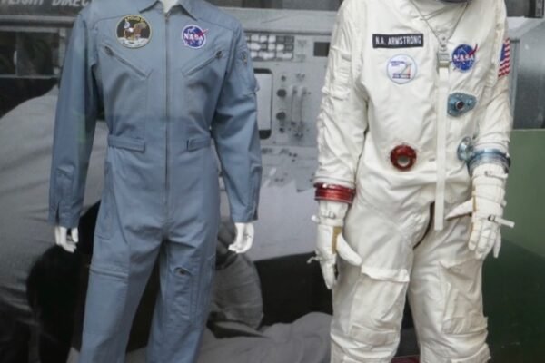 first man movie costumes