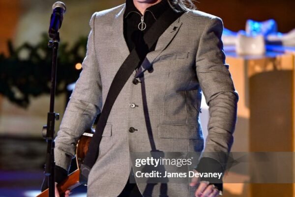 NEW YORK, NY - DECEMBER 01:  Johnny Rzeznik of the Goo Goo Dolls performs at the 88th Annual Rockefeller Center Christmas Tree Lighting Pre-Tape at Rockefeller Center on December 1, 2020 in New York City.  (Photo by James Devaney/GC Images)