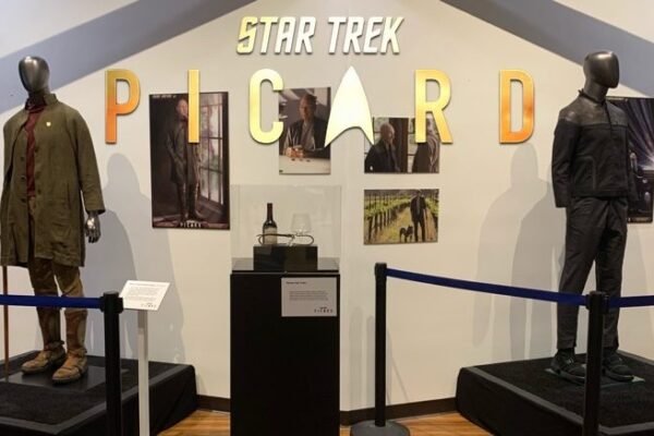 picard-sdcc-museum-exhibit-header-777x437